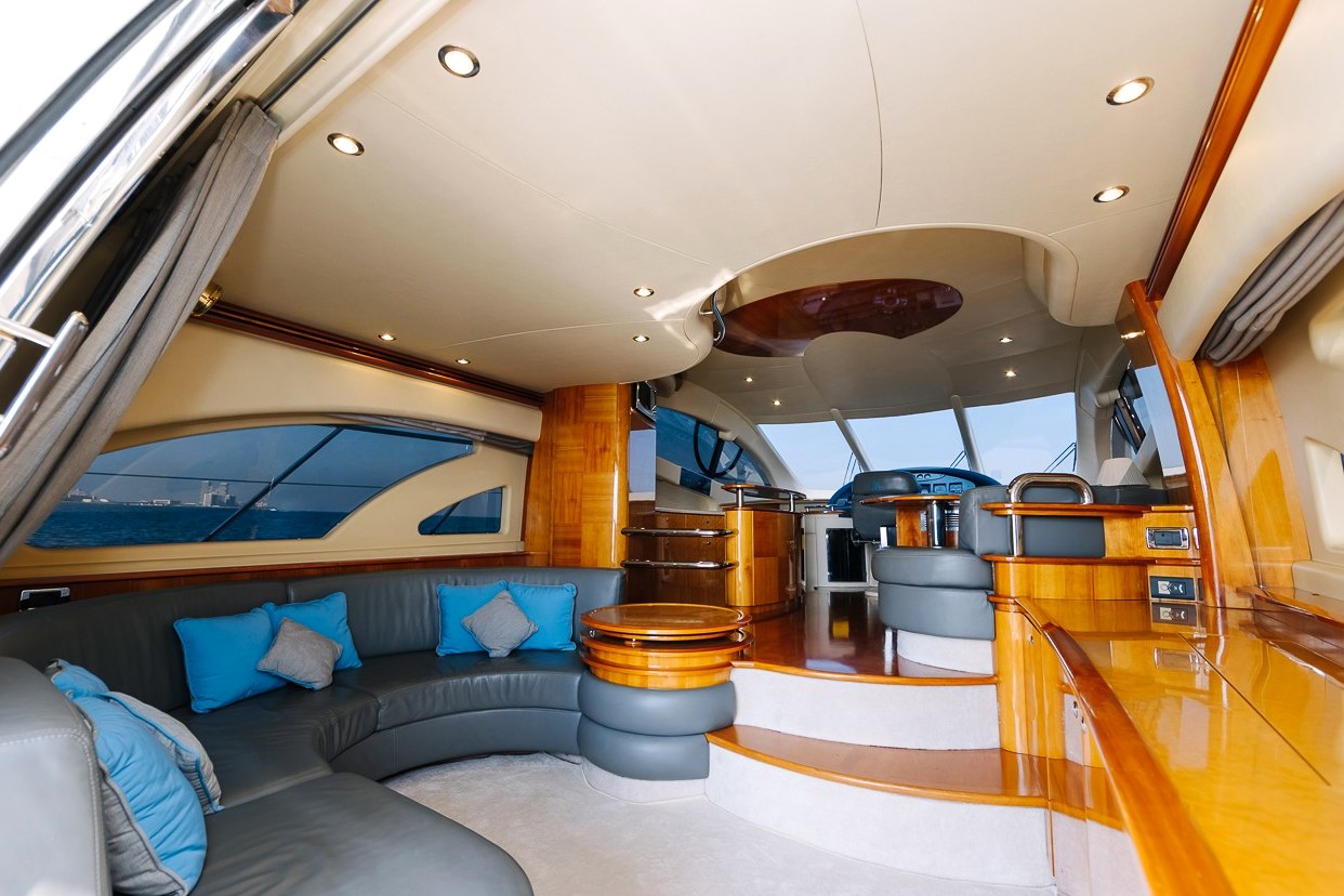 Azimut 8ofUs, gallery image 6