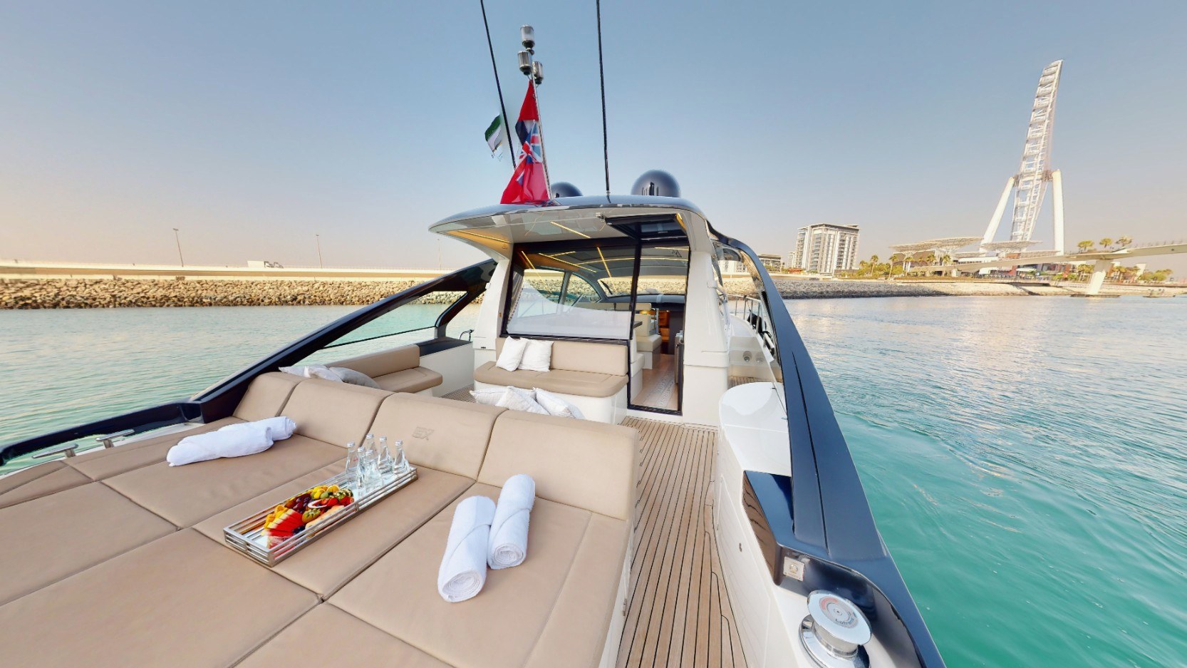 Pershing 5X Pearl White, gallery image 16