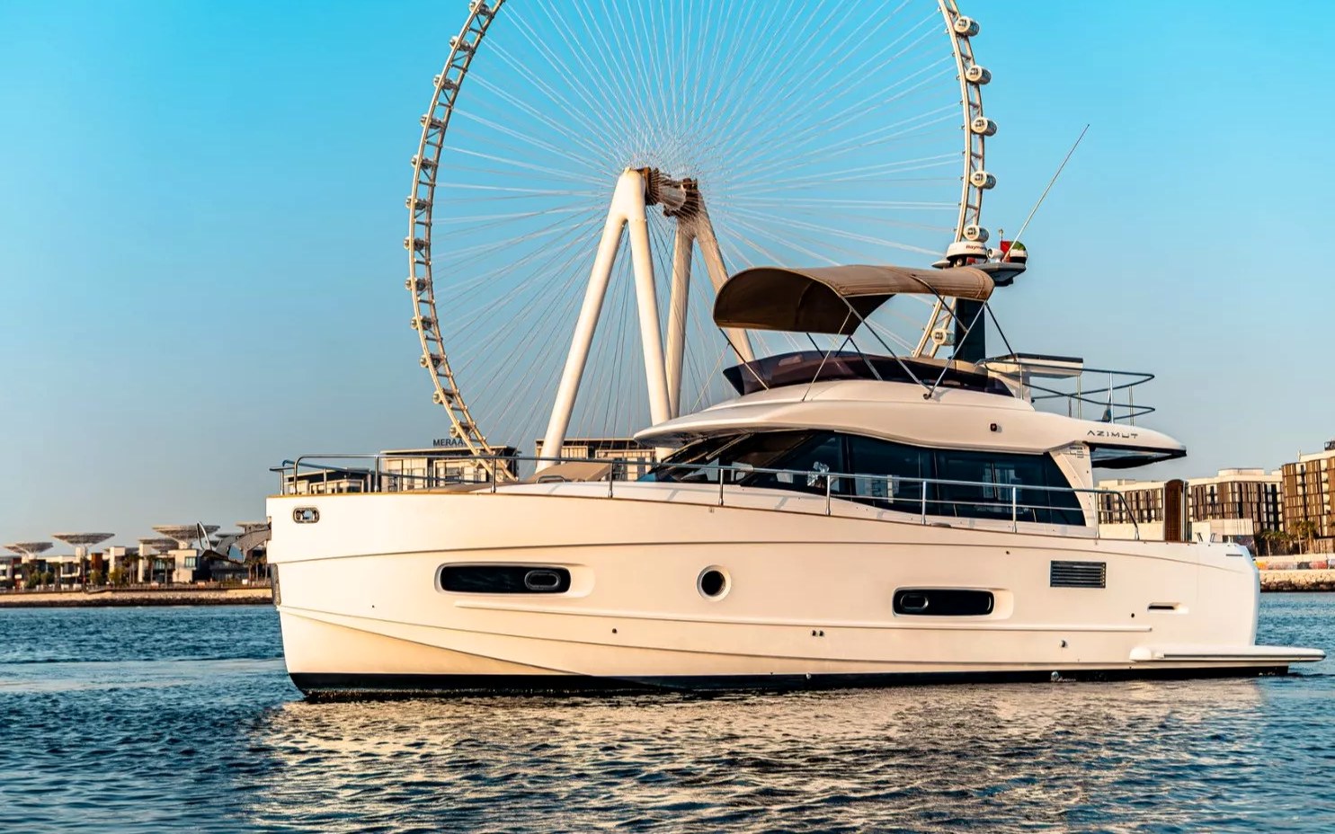 Azimut Magellano 43 ft, private yacht