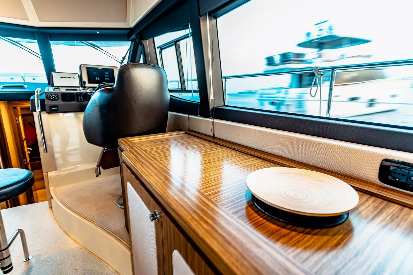 Azimut Magellano 43 ft, gallery image 7